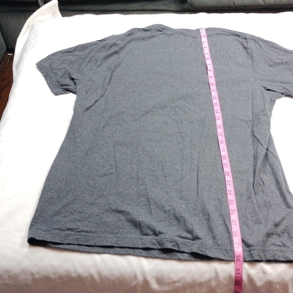Old Navy Mondays men's XL t shirt - Picture 6 of 7